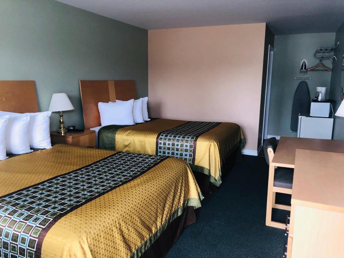 Perth Plaza Inn & Suites Eksteriør bilde